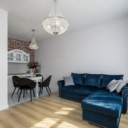 Apartament Royal Blue * Устка