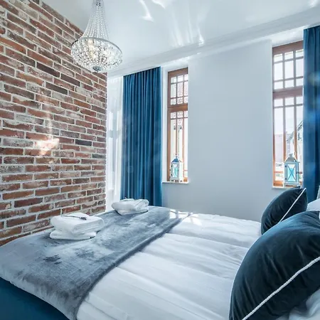 Apartament Royal Blue Устка